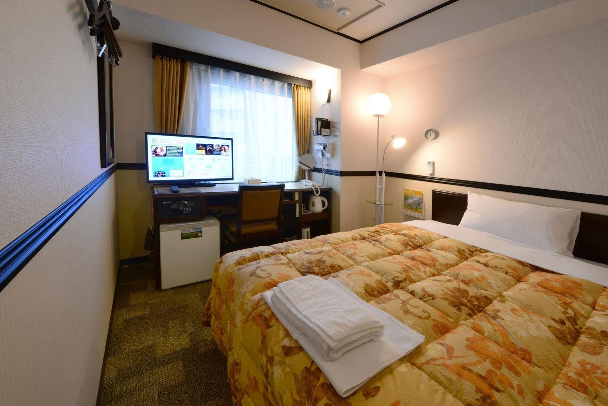 Toyoko Inn Ichinoseki Ekimae Exterior foto